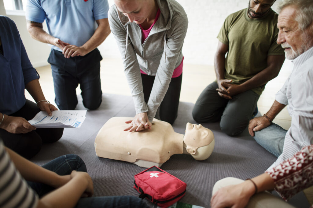 Reanimação Cardiopulmonar: por que é importante se capacitar? Reanimação Cardiopulmonar: por que é importante se capacitar?